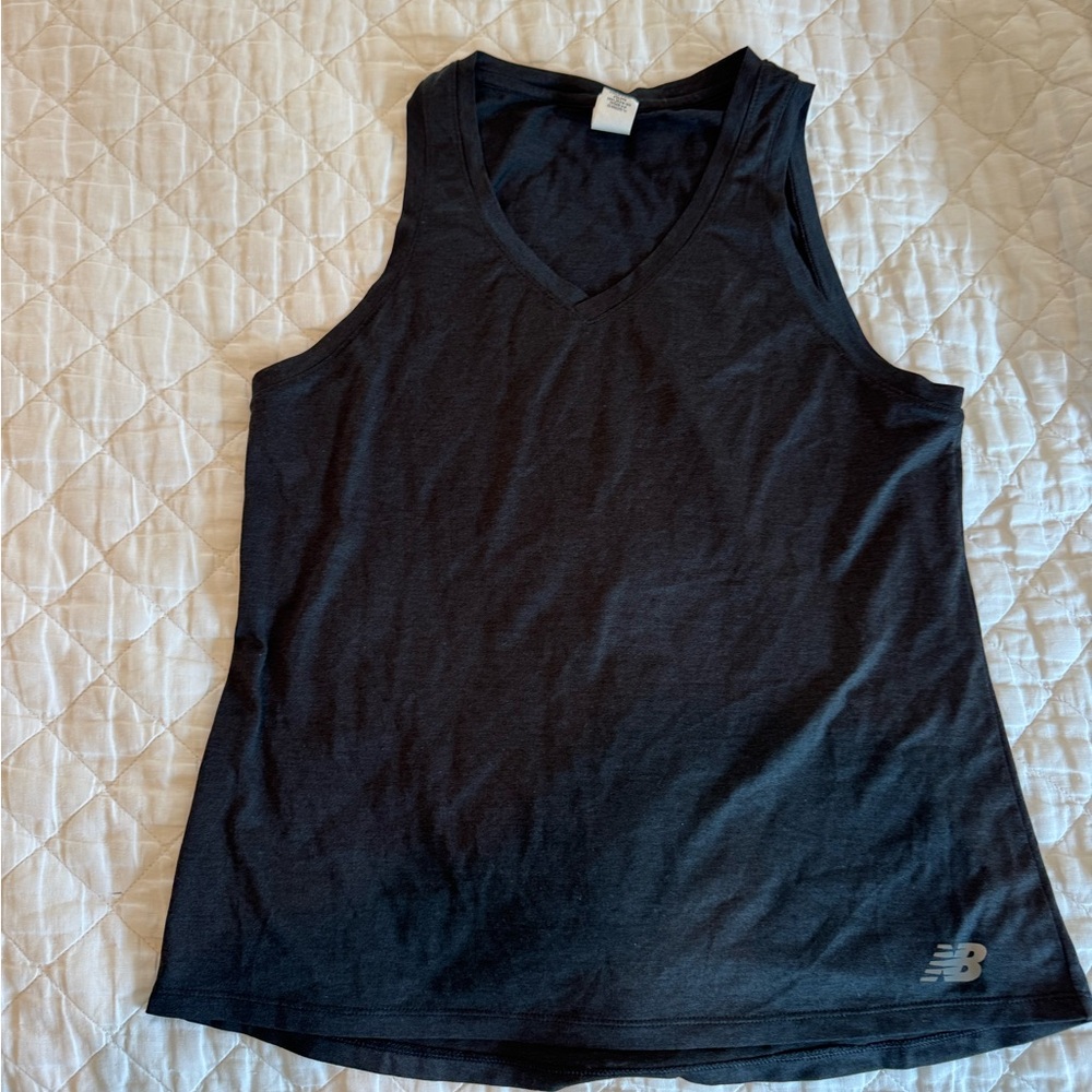 New Balance Women's Dark Gray /Black Tank Top
